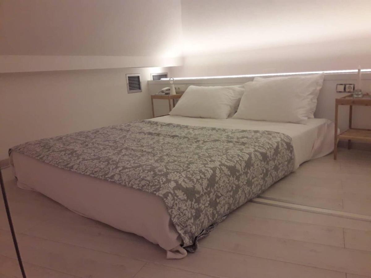 L Anima Boutique Suites Скиатос Екстериор снимка